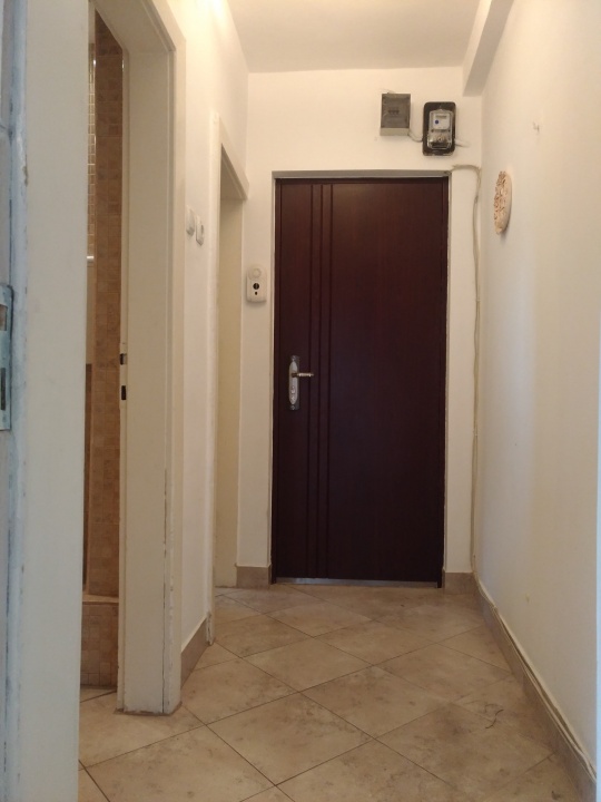  Vand apartament 2 camere, Calea Bucuresti